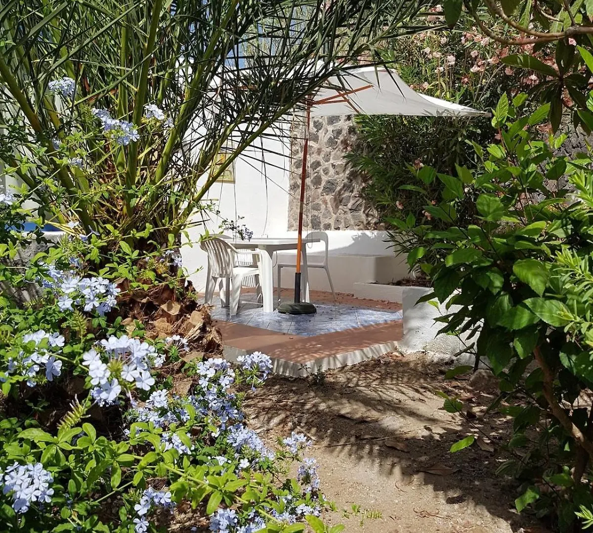 بيت للعطل فيلا Casa Del Nespolo سانتا مارينا سالينا